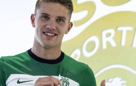 心向昔日恩师：27岁瑞典射手示好曼联，他会是阿莫林解题的答案么