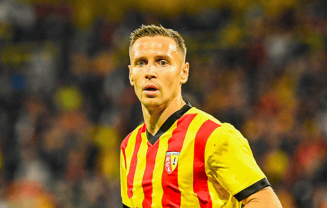 法甲：朗斯近期表现跳跃，欧塞尔状态不理想