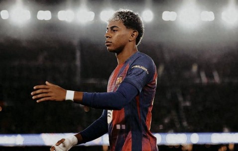 超越姆巴佩！亚马尔14球参与创纪录，巴萨2-1逆转剑指16强