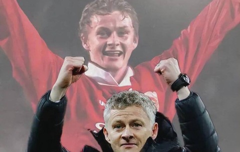 “索圣”还是“索嗨”？面对娃娃脸的回归热情，曼联高层到底要怎么办