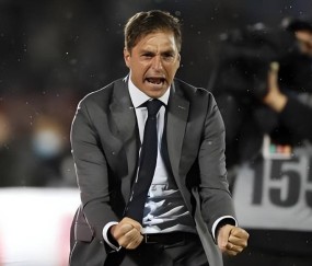 乌拉圭名帅本月刚接手鲁能！就为球队一笔重量级签约，曾是意甲劲旅核心