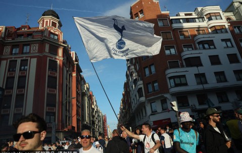 跌落神坛！曼联欧联杯决战热刺，一座“鸡肋”奖杯对球迷还香吗？