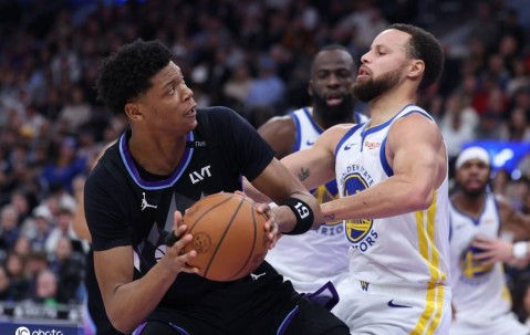 库里27分马尔卡宁18分 勇士大胜爵士