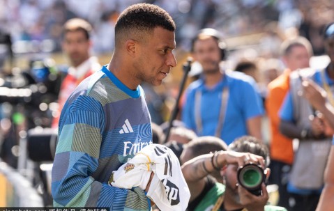 奥维耶多重返西甲：与皇马的巅峰对决将点燃新赛季！