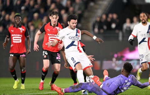 随着巴黎圣日耳曼爆大冷1-3，摩纳哥3-1，法甲最新积分榜出炉