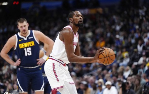 掘金火箭二番战戏剧性拉满 约基奇拼到6犯力保胜利