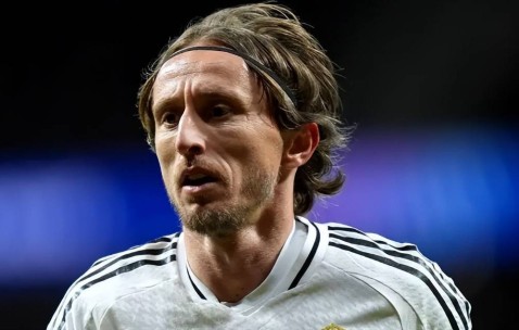 2：3,120分钟憾负宣告皇马4大皆空，对抗巴萨，必须推倒重建