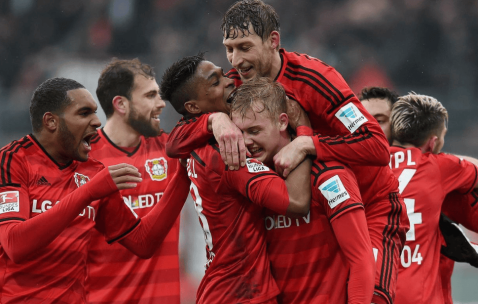 欧冠焦点战：勒沃库森VS纽卡斯尔联——攻防博弈下的胜负天平