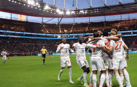 德甲历史第1！哈里-凯恩狂轰11球，拜仁慕尼黑10连胜刷新纪录