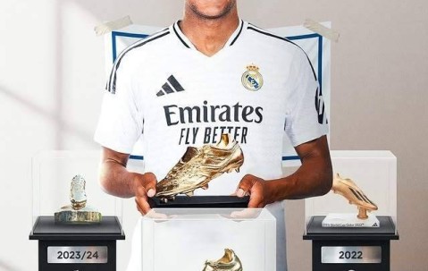 43球5助账面出色：姆巴佩斩获金靴奖，却只打出近十年来最低评分