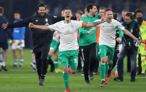 德甲争冠关键战：多特主场不败领跑，不莱梅客场低迷盼破局