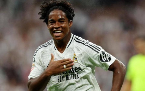 官宣加盟！皇马新大罗亮相法甲赛场，传射俱佳天赋爆发，剑指2026世界杯