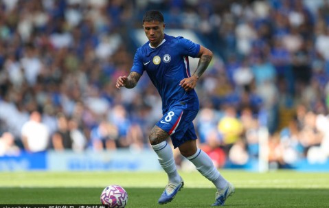 切尔西豪掷4000万英镑签下曼联新星加纳乔：青训巅峰交易震撼足坛