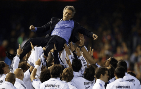 罗拉莫斯本泽马集体发声：他才是皇马复兴最大功臣！