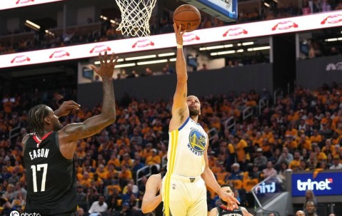 库里经典教学如何单核带队 JB伤停逼出两个新罗宾？