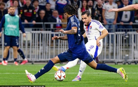 战术复盘：阿莫林如何为曼联的史诗级逆转埋下伏笔