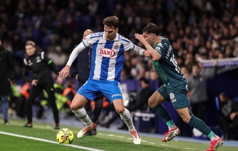 西班牙人主场遭逆转爆冷，西甲新积分榜震荡更新