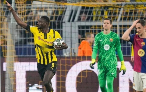 接班莱万！弗利克相中德甲29岁神锋 他曾5次攻破巴萨球门