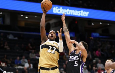 拉文空砍35分库利巴利15分 国王负奇才9连败