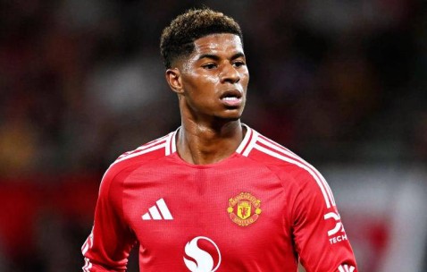 巴萨夺冠迈进！新大罗崛起，解决左路难题，自降年薪，成欧冠黑马