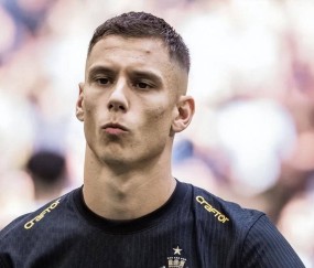 花小钱引大将!深圳队80万欧元锁定欧冠天才后卫,中超争冠迎来新希望