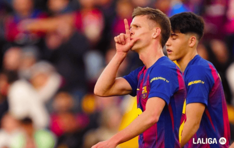 豪门狂欢夜：曼城3-2绝杀升班马 巴萨3-1豪取4连胜登顶 拜仁3-1