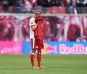 德甲：莱比锡主场金身告破跌第四，拜仁躺赢9分优势，争冠悬念真没了？