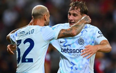 国米2-0掀翻卡利亚里升第三！19岁新太子进球获盛赞，劳塔罗状态火热