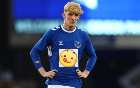 据报道：利物浦考虑以7400万英镑的解约条款签下德甲俱乐部后卫