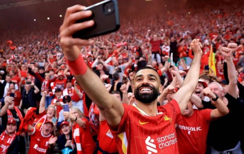 “这样的Mo能赢得一切”