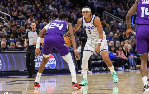 克尼普尔16分+伤退鲍尔22+7+5 黄蜂7人上双轻取魔术