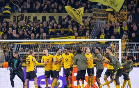 勒沃库森主场战斗力稳健，多特蒙德作客交锋占优