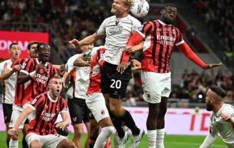 意甲焦点对决：威尼斯主场死守，AC 米兰客场强攻争胜