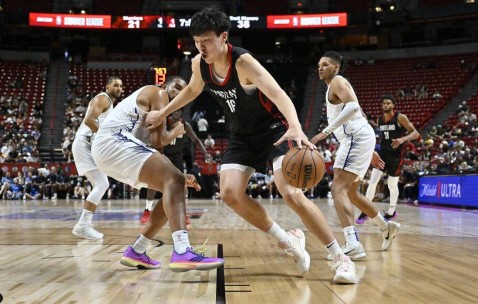 名记:杨瀚森给所有人留下深刻印象 他会是开拓者长期计划