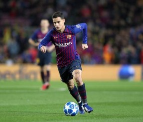 转会费1.6亿欧！当年把巴萨坑惨了！足坛天字第一号反骨仔33岁没球踢