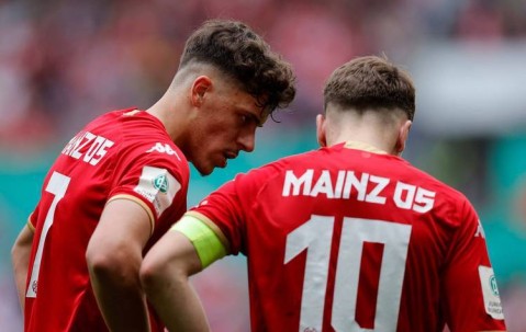 德甲焦点战：美因茨主场强攻欧战资格，勒沃库森客场捍卫尊严