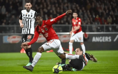 法甲焦点战：巴黎FC VS 昂热预测分析