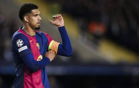 引进尼科，放弃天坑队长，巴萨选择难题震撼人心