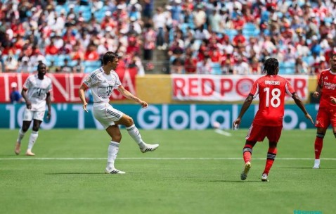 弗拉门戈 VS 拜仁：南美技术流碰德甲巨人，硬实力说话