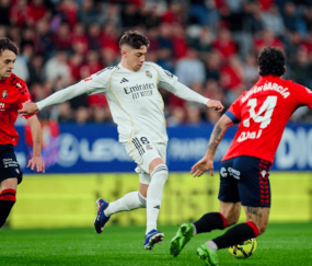 豪门狂欢夜:皇马1-2惨遭绝杀爆冷 曼城2-1纽卡距枪手2分 巴黎3-0