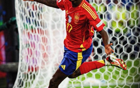 拒绝拜仁、阿森纳，西班牙国脚铁心加盟巴萨