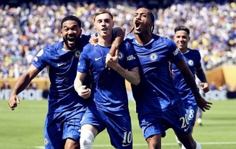 英超通关计划破产，巴黎这次遇到硬茬了