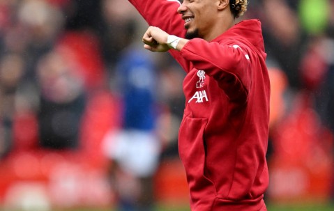 耐人寻味！萨拉赫全面去利物浦化，离队倒计时还是谈判博弈？