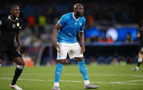 意甲：那不勒斯vs佛罗伦萨，谁能重返胜轨？