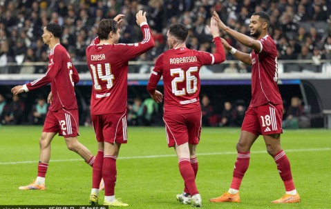 欧冠早报：“0-0-10”先生破蛋利物浦止4连败 单轮71球创纪录