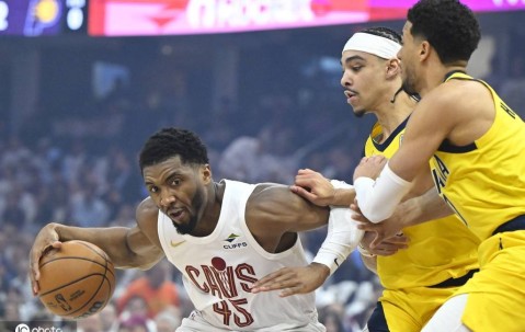 哈里伯顿逆天绝杀米切尔48分 步行者胜骑士2-0