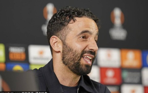 阿莫林谈拉爵的支持：曼联管理层知道实现目标需要时间