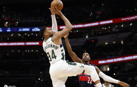 字母哥26+7麦科勒姆28分 雄鹿客场不敌奇才