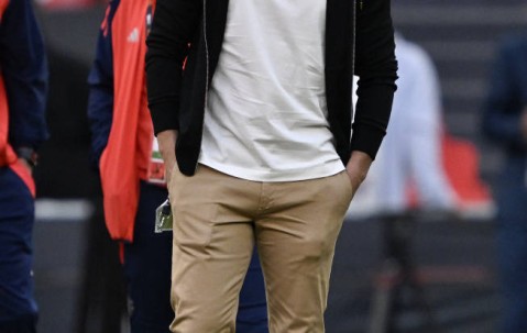 曼联主帅鲁本·阿莫林：信任与质疑交织，未来何去何从？