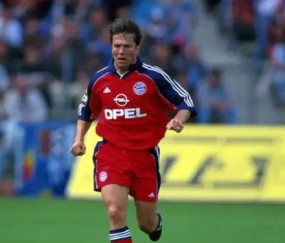 足坛历史上有哪些老当益壮的球员，年纪大了还能有出色的表现？